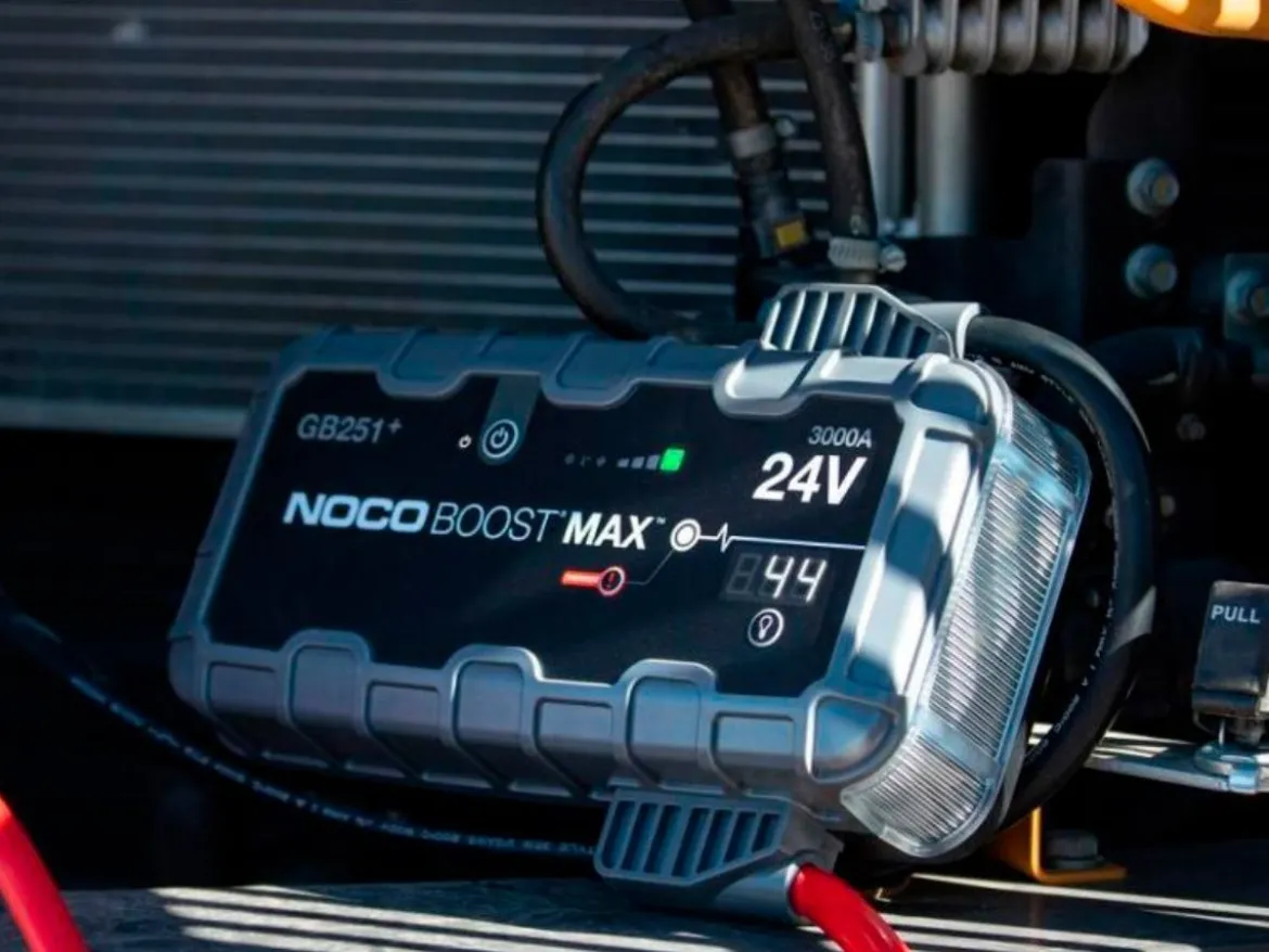 AVVIATORE DI EMERGENZA GB250 NOCO 24V 3000A