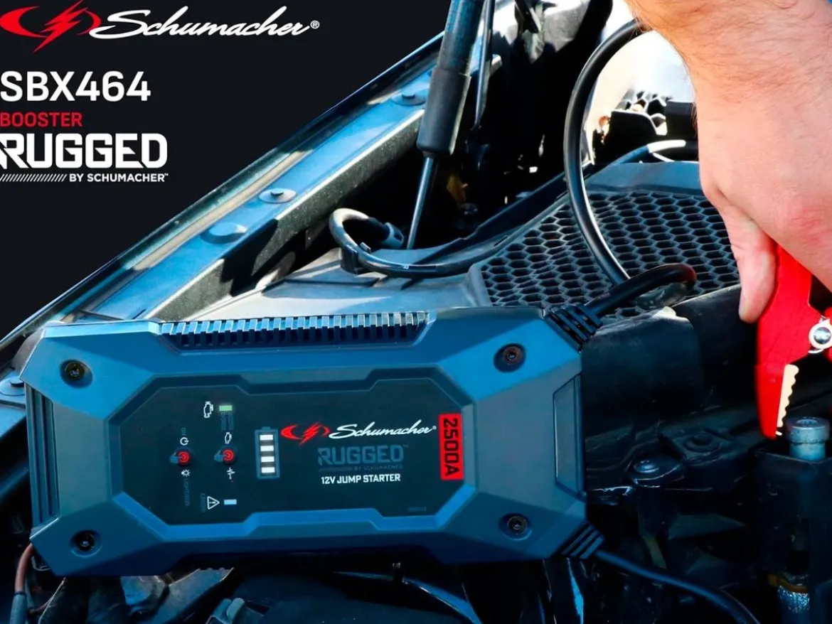 AVVIATORE DI EMERGENZA RUGGED BOOSTER SBX464 12V 2500A SCHUMACHER