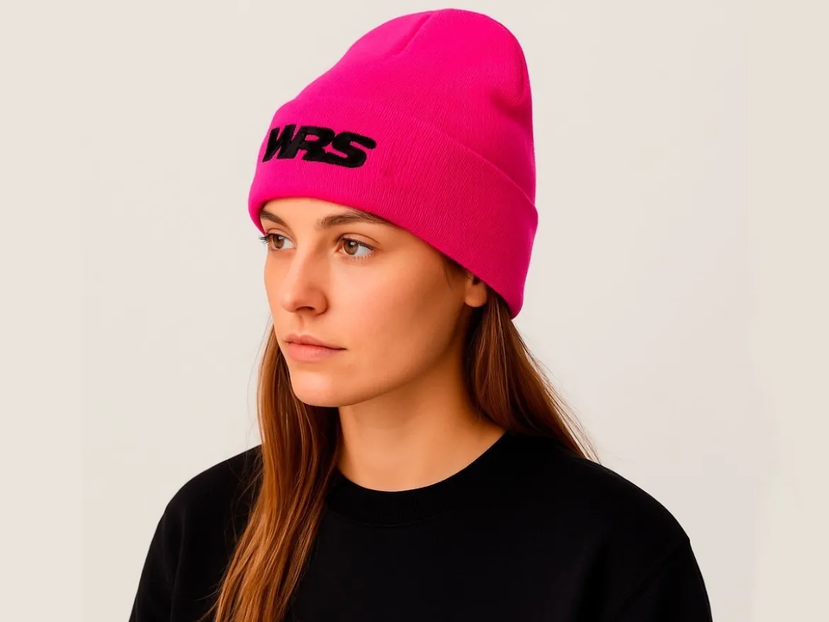 CAPPELLO INVERNALE ROSA FLUO CON LOGO RICAMATO ORIGINALE WRS
