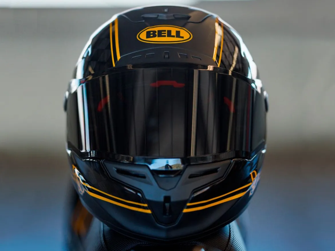 CASCO INTEGRALE BELL RACE STAR FLEX DLX 2024 ROLAND SAND DESIGN PLAYER NERO/ORO