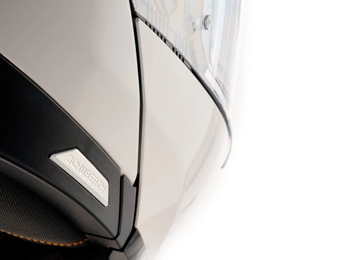 CASCO TOURING SCHUBERTH E2 BIANCO LUCIDO