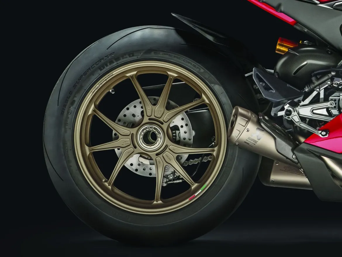 COPPIA CERCHI MARCHESINI M9RS MAGNESIO DUCATI PANIGALE 1299 / S / R 2015-2018