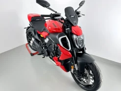 CUPOLINO SPORT WRS NERO OPACO DUCATI DIAVEL V4 / RS 2023-2026