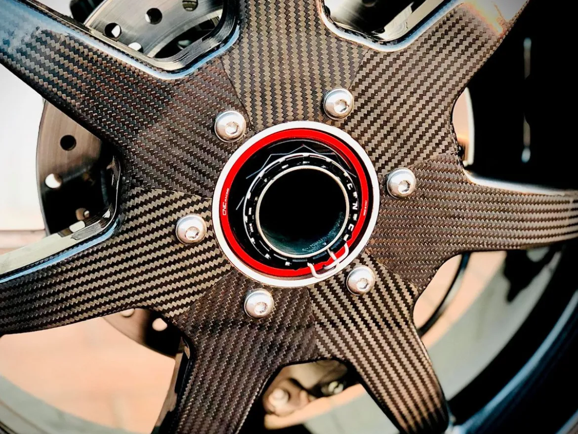 DISTANZIALE CONICO DADO RUOTA POSTERIORE CNC DUCATI MONSTER 1200 / R / S 2014-2021