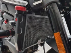 GRIGLIA RADIATORE CNC RACING NERO DUCATI MONSTER 937 2021