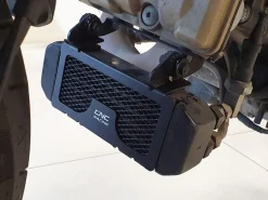 GRIGLIA RADIATORE OLIO CNC RACING DUCATI HYPERMOTARD 939 / SP 2016-2018