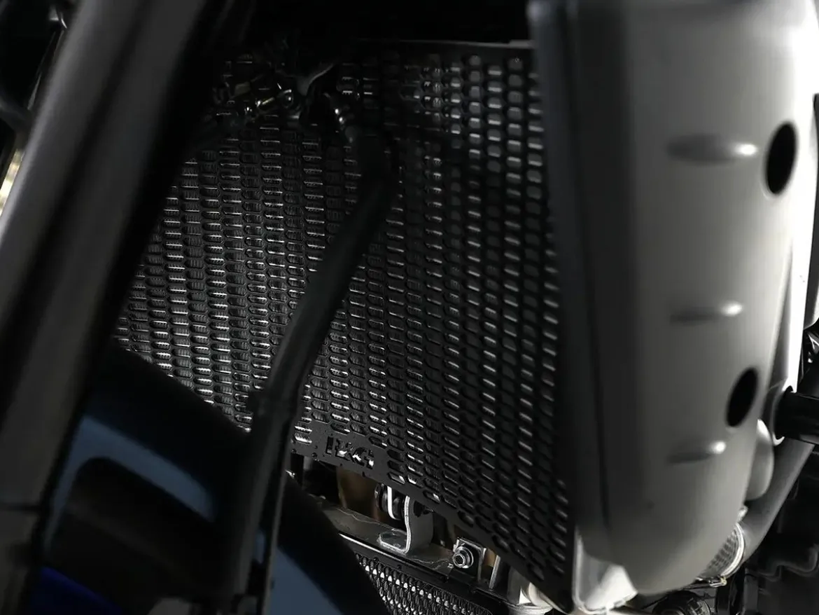 GRIGLIA RADIATORE PRO R&G YAMAHA YZF-R1 / M 2015-2025