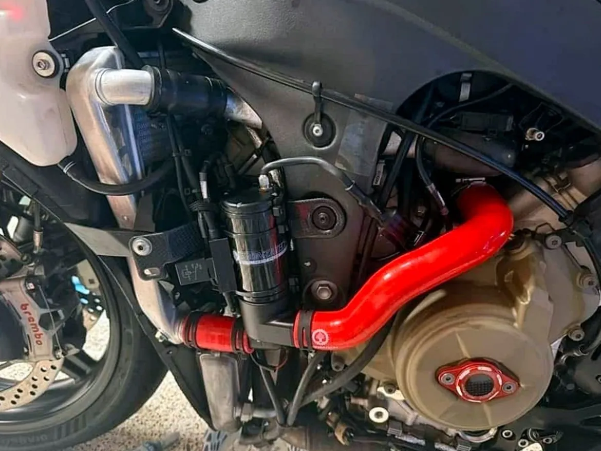 KIT POMPA ACQUA MAGGIORATA MONZATECH DUCATI PANIGALE V4 / S / R 2021-2024 EURO 5