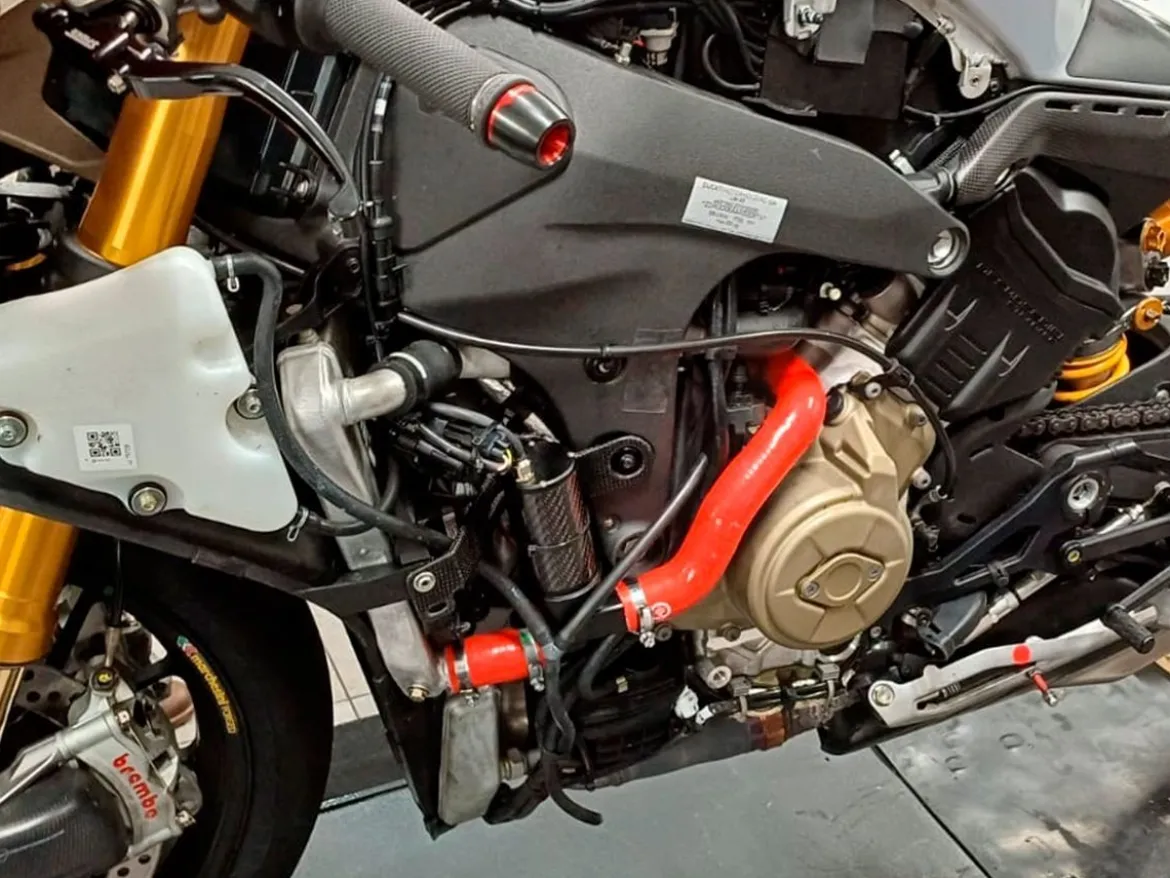 KIT POMPA ACQUA MAGGIORATA MONZATECH DUCATI PANIGALE V4 / S / R 2018-2020 EURO 4