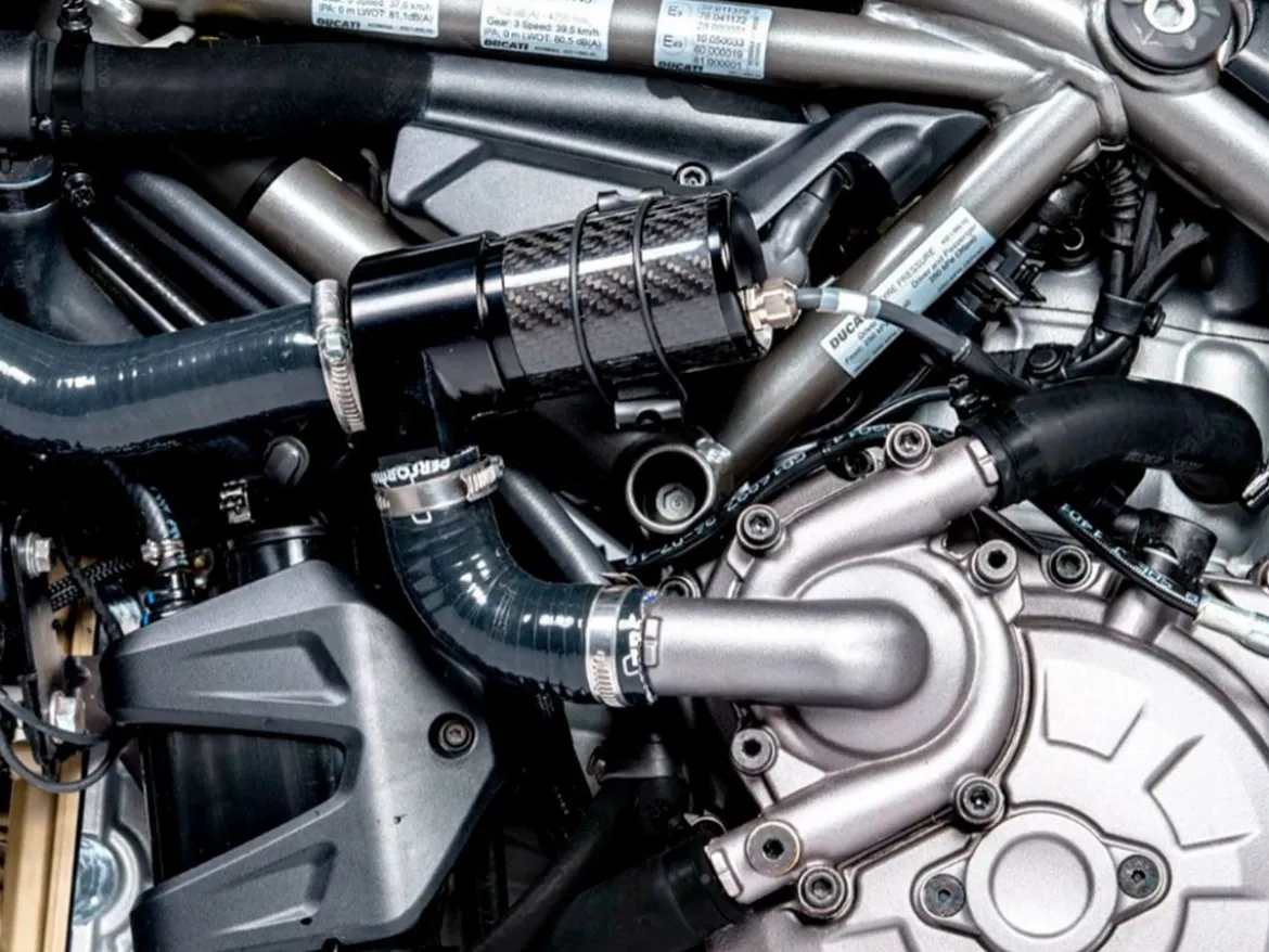 KIT POMPA ACQUA MAGGIORATA MONZATECH DUCATI PANIGALE 1299 / 1199 2012-2017