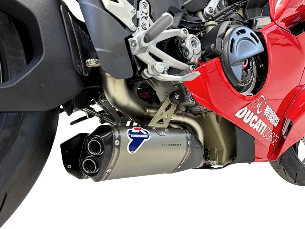 KIT SILENZIATORI SOTTOPANCIA TITANIO TERMIGNONI DUCATI PANIGALE V4 R 2026