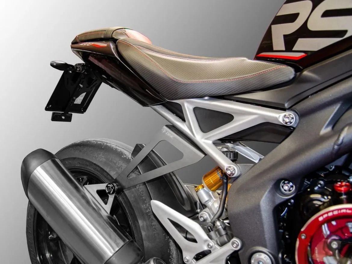 KIT SUPPORTO SCARICO DBK TRIUMPH SPEED TRIPLE 1200 RS / RR 2022-2023