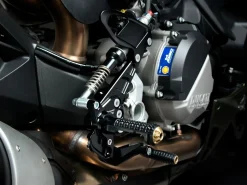 PEDANE ARRETRATE BONAMICI RACING REGOLABILI DUCATI STREETFIGHTER V2 2022-2024