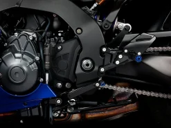PEDANE ARRETRATE REGOLABILI BONAMICI RACING YAMAHA R9 2025