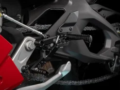 PEDANE FXR RACING NERO OPACO GILLES TOOLING DUCATI PANIGALE V2 / S 2025-2026