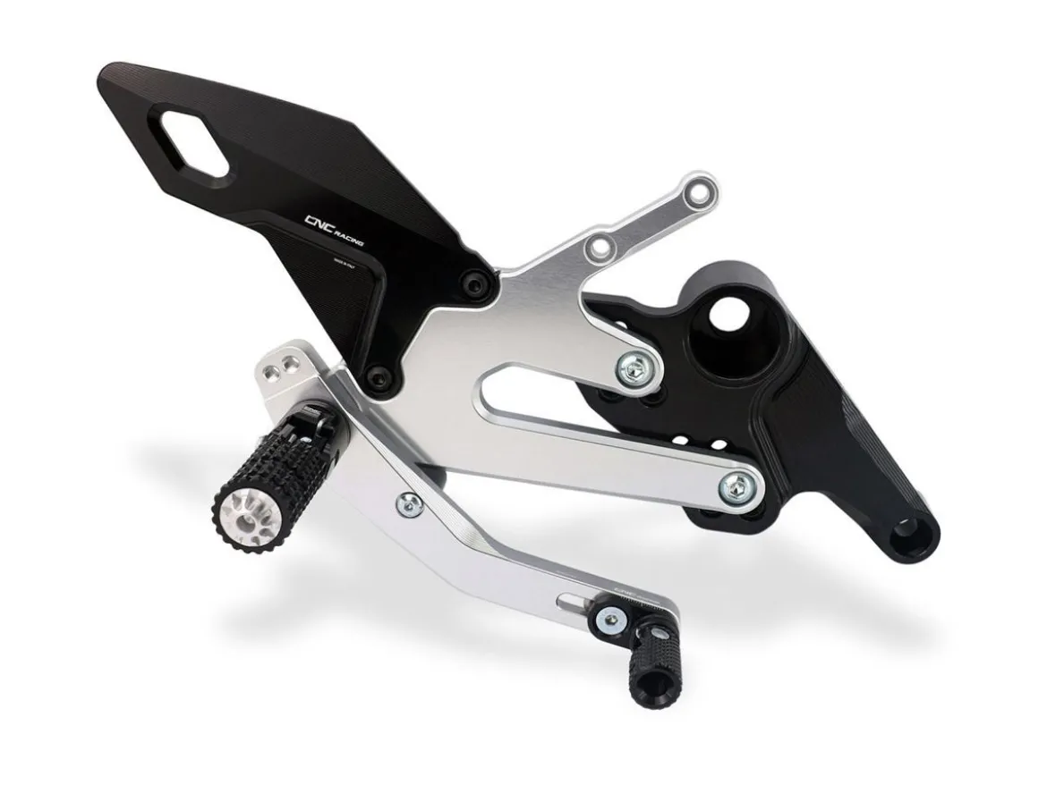 PEDANE REGOLABILI CNC RACING APRILIA RS 660 2020-2023