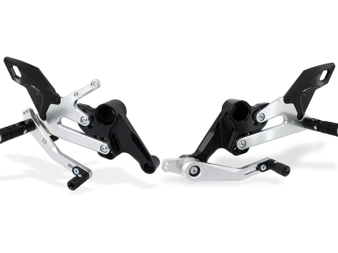 PEDANE REGOLABILI CNC RACING APRILIA RS 660 2020-2023