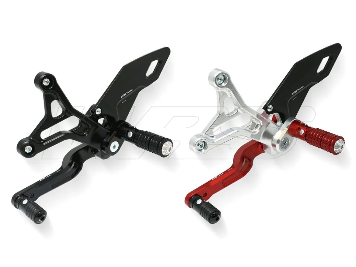 PEDANE REGOLABILI CNC RACING MV AGUSTA BRUTALE 800 / RR / RC 2016-2019