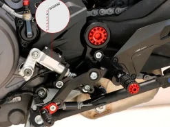 PEDANE REGOLABILI PILOTA CNC RACING DUCATI MONSTER 937 2021-2022