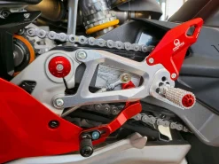 PEDANE REGOLABILI PRAMAC LIMITED EDITION CNC RACING DUCATI PANIGALE V4 / S 2025