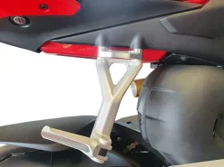 PIASTRE SOSTITUTIVE PEDANE PASSEGGERO CNC RACING DUCATI PANIGALE V4/S/R 2018-2024