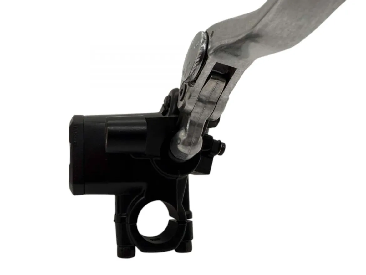 POMPA FRENO ASSIALE BREMBO DM15 SERBATOIO INTEGRATO BENELLI