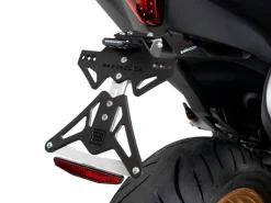 PORTATARGA ALLUMINIO BARRACUDAÂ YAMAHA T-MAX 560 2022-2023