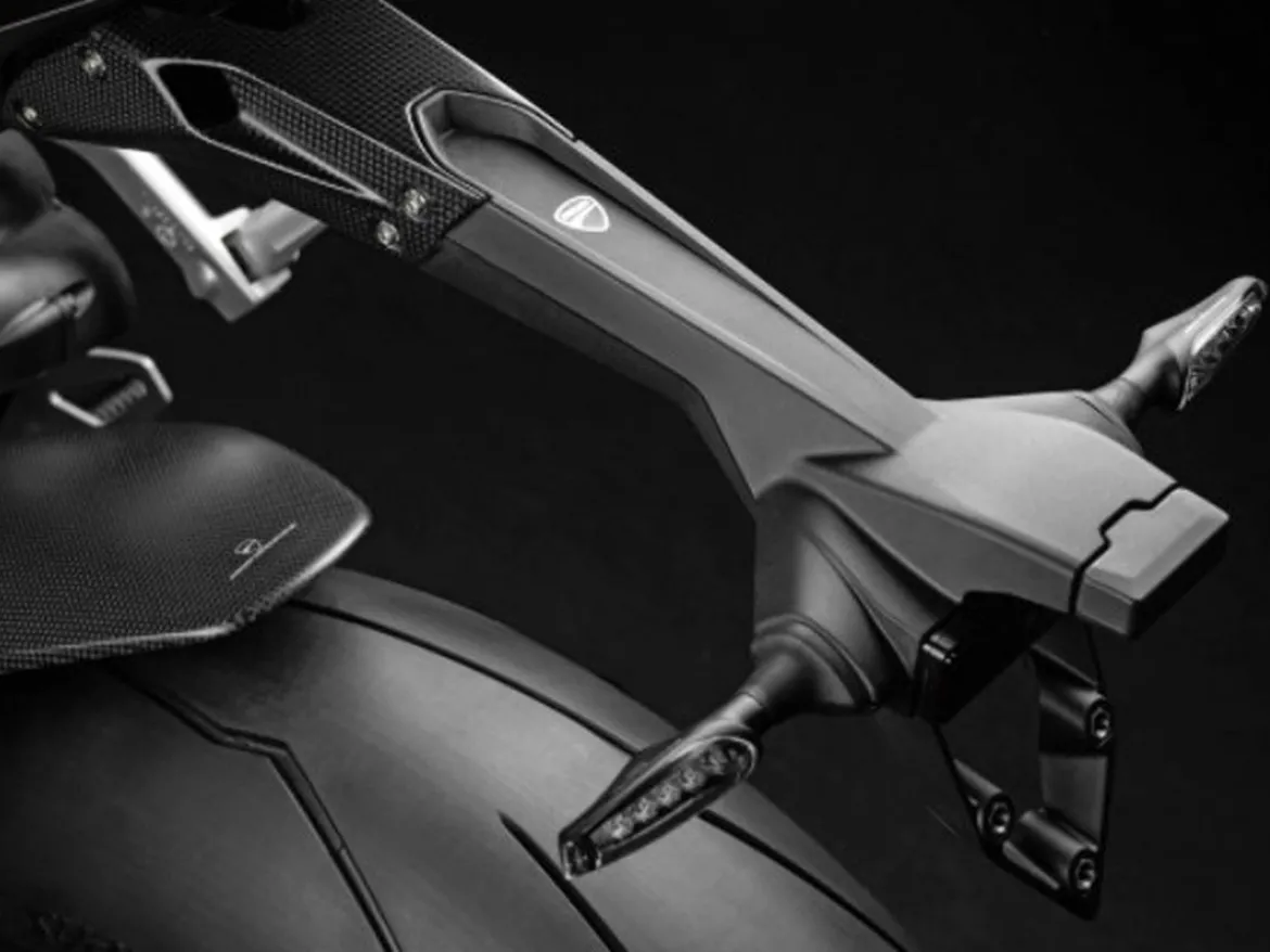 PORTATARGA CARBONIO DUCATI PERFORMANCE DUCATI STREETFIGHTER V2 2022-2024