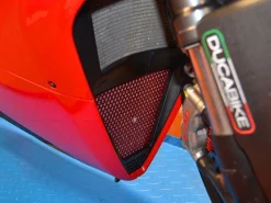 PROTEZIONE RADIATORE OLIO DBK DUCATI PANIGALE V4