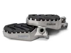 SET PEDANE TITANIO AKRAPOVIC KTM ADVENTURE 790 / 890 / 990 2008-2025
