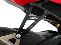 STAFFA SUPPORTO SCARICO + PIASTRA FORI PEDANE POSTERIORI R&G HONDA CBR 1000 RR-R FIREBLADE / SP 2020-2024