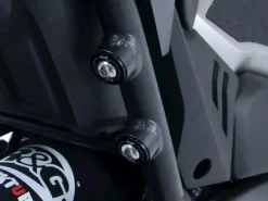 STAFFA SUPPORTO SCARICO + PIASTRA COPRIFORI PEDANE R&G DUCATI MULTISTRADA V4 / S / SPORT 2021-2024
