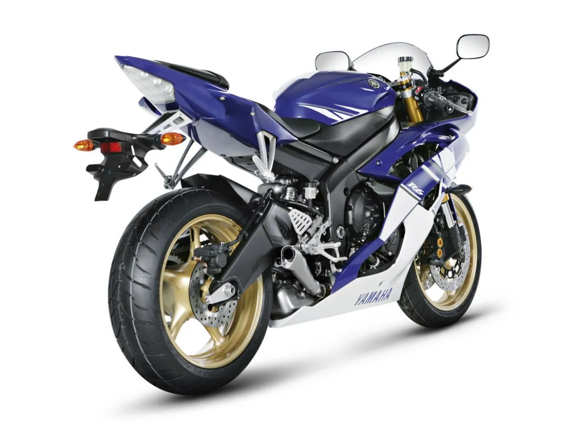 TERMINALE AKRAPOVIC MEGAPHONE TITANIO YAMAHA R6 2006-2022