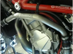 TUBO ACQUA RADIATORE/POMPA ACQUA TITANIO MOTOCORSE MV AGUSTA BRUTALE 750 SERIE ORO 2003-05